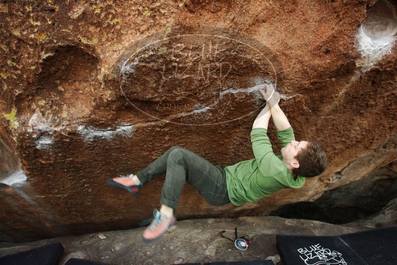 Bouldering in Hueco Tanks on 12/23/2018 with Blue Lizard Climbing and Yoga

Filename: SRM_20181223_1719581.jpg
Aperture: f/4.0
Shutter Speed: 1/250
Body: Canon EOS-1D Mark II
Lens: Canon EF 16-35mm f/2.8 L