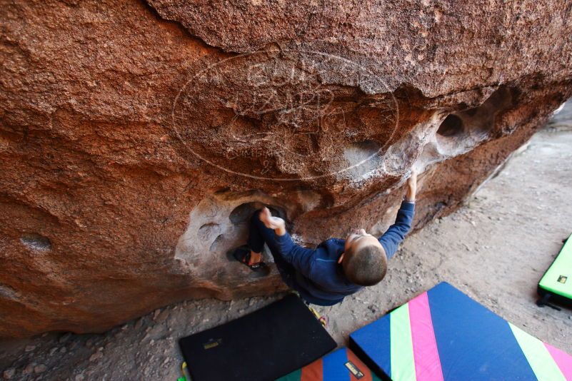 Bouldering in Hueco Tanks on 12/24/2018 with Blue Lizard Climbing and Yoga

Filename: SRM_20181224_1036170.jpg
Aperture: f/4.0
Shutter Speed: 1/125
Body: Canon EOS-1D Mark II
Lens: Canon EF 16-35mm f/2.8 L