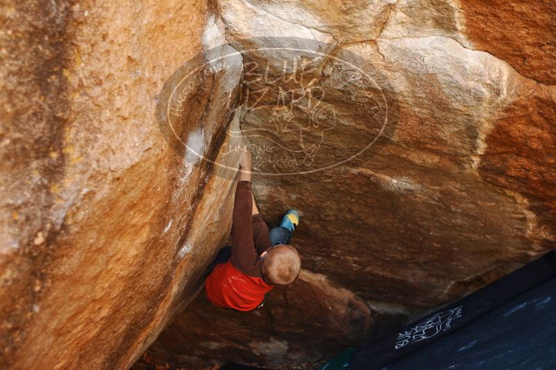 Bouldering in Hueco Tanks on 12/24/2018 with Blue Lizard Climbing and Yoga

Filename: SRM_20181224_1117040.jpg
Aperture: f/2.8
Shutter Speed: 1/320
Body: Canon EOS-1D Mark II
Lens: Canon EF 50mm f/1.8 II