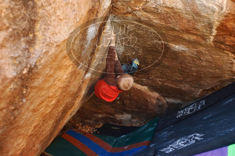 Bouldering in Hueco Tanks on 12/24/2018 with Blue Lizard Climbing and Yoga

Filename: SRM_20181224_1122310.jpg
Aperture: f/2.8
Shutter Speed: 1/250
Body: Canon EOS-1D Mark II
Lens: Canon EF 50mm f/1.8 II