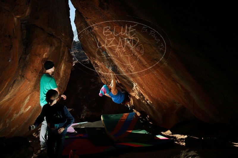 Bouldering in Hueco Tanks on 12/24/2018 with Blue Lizard Climbing and Yoga

Filename: SRM_20181224_1549280.jpg
Aperture: f/8.0
Shutter Speed: 1/250
Body: Canon EOS-1D Mark II
Lens: Canon EF 16-35mm f/2.8 L