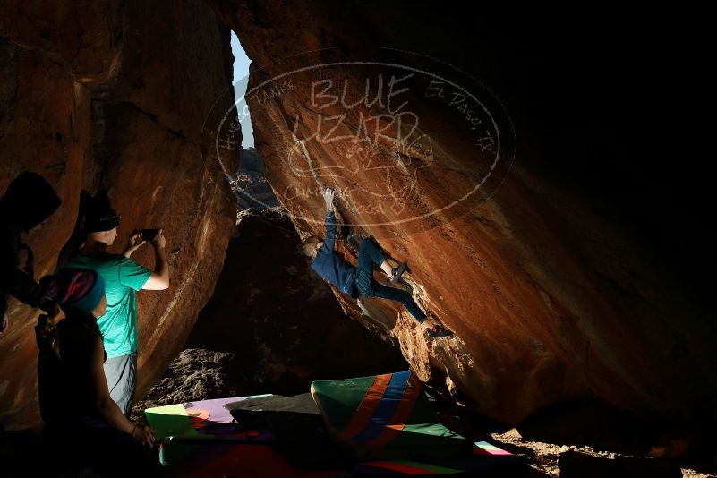 Bouldering in Hueco Tanks on 12/24/2018 with Blue Lizard Climbing and Yoga

Filename: SRM_20181224_1550190.jpg
Aperture: f/8.0
Shutter Speed: 1/250
Body: Canon EOS-1D Mark II
Lens: Canon EF 16-35mm f/2.8 L