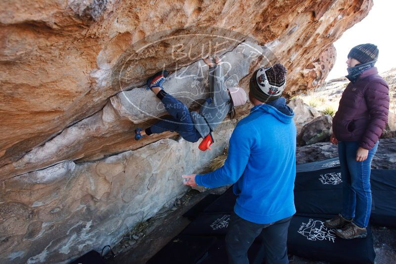 Bouldering in Hueco Tanks on 12/30/2018 with Blue Lizard Climbing and Yoga

Filename: SRM_20181230_1124420.jpg
Aperture: f/5.6
Shutter Speed: 1/250
Body: Canon EOS-1D Mark II
Lens: Canon EF 16-35mm f/2.8 L