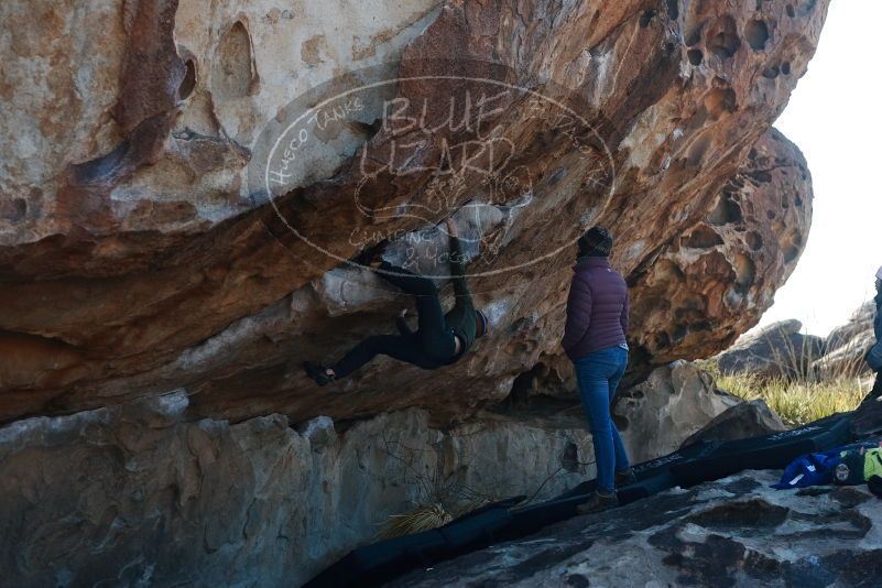 Bouldering in Hueco Tanks on 12/30/2018 with Blue Lizard Climbing and Yoga

Filename: SRM_20181230_1129560.jpg
Aperture: f/4.0
Shutter Speed: 1/400
Body: Canon EOS-1D Mark II
Lens: Canon EF 50mm f/1.8 II