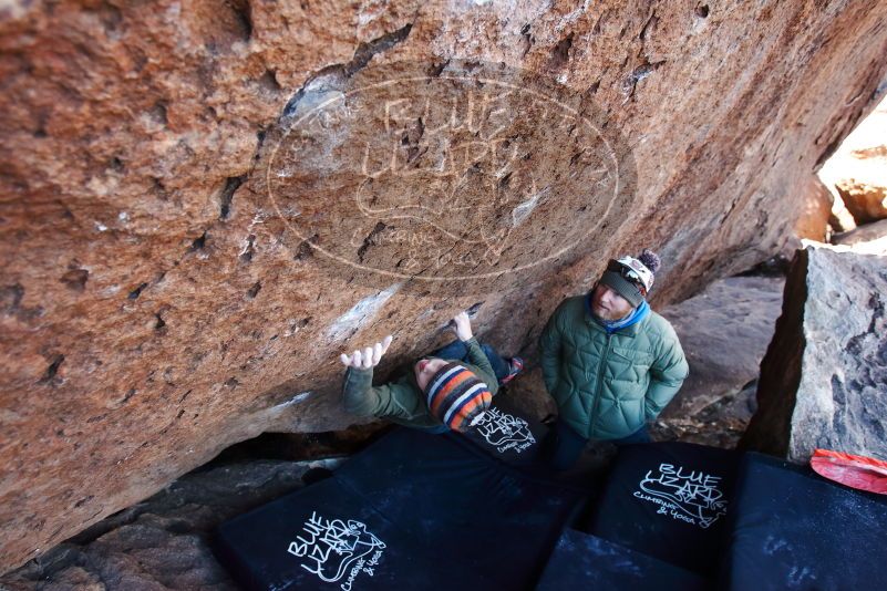 Bouldering in Hueco Tanks on 12/30/2018 with Blue Lizard Climbing and Yoga

Filename: SRM_20181230_1440180.jpg
Aperture: f/4.0
Shutter Speed: 1/250
Body: Canon EOS-1D Mark II
Lens: Canon EF 16-35mm f/2.8 L