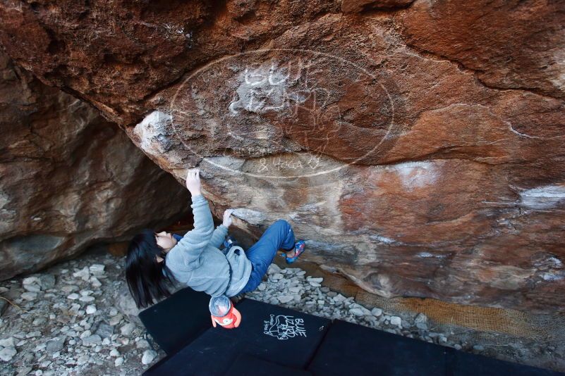 Bouldering in Hueco Tanks on 12/30/2018 with Blue Lizard Climbing and Yoga

Filename: SRM_20181230_1711500.jpg
Aperture: f/4.0
Shutter Speed: 1/200
Body: Canon EOS-1D Mark II
Lens: Canon EF 16-35mm f/2.8 L