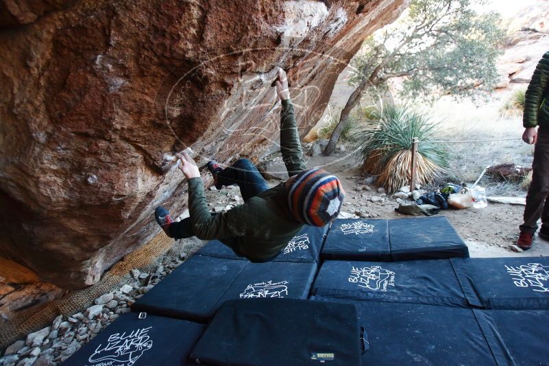 Bouldering in Hueco Tanks on 12/30/2018 with Blue Lizard Climbing and Yoga

Filename: SRM_20181230_1715260.jpg
Aperture: f/3.5
Shutter Speed: 1/200
Body: Canon EOS-1D Mark II
Lens: Canon EF 16-35mm f/2.8 L