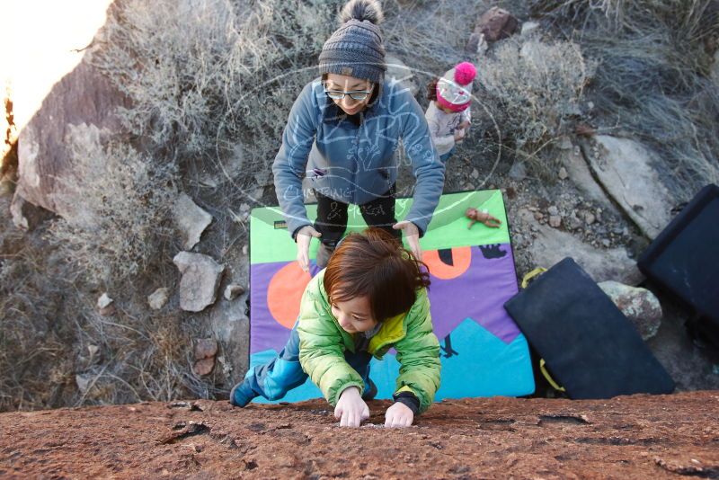 Bouldering in Hueco Tanks on 01/01/2019 with Blue Lizard Climbing and Yoga

Filename: SRM_20190101_1427591.jpg
Aperture: f/4.0
Shutter Speed: 1/250
Body: Canon EOS-1D Mark II
Lens: Canon EF 16-35mm f/2.8 L