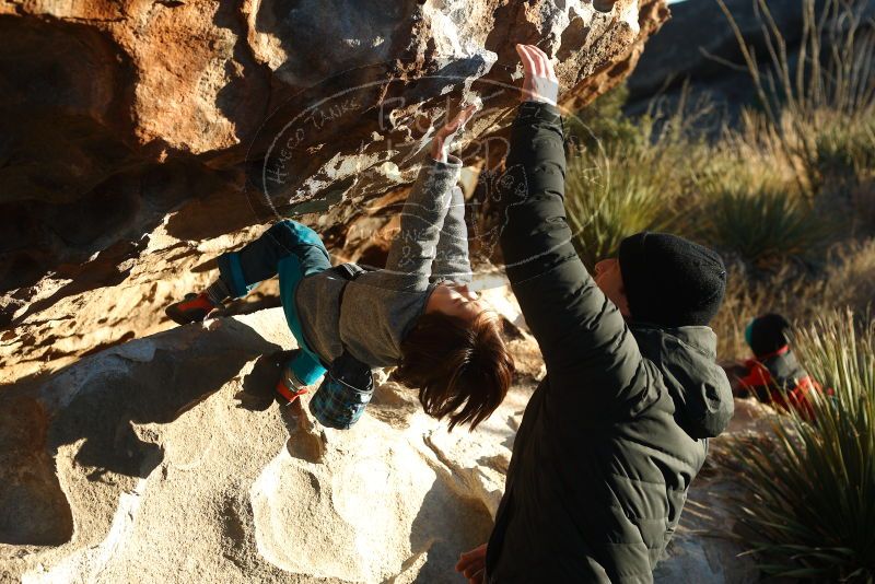 Bouldering in Hueco Tanks on 01/01/2019 with Blue Lizard Climbing and Yoga

Filename: SRM_20190101_1723380.jpg
Aperture: f/4.0
Shutter Speed: 1/200
Body: Canon EOS-1D Mark II
Lens: Canon EF 50mm f/1.8 II