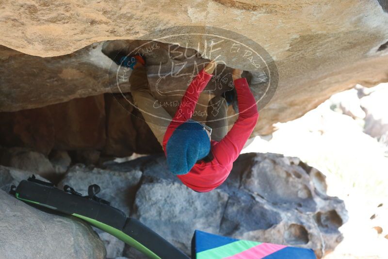 Bouldering in Hueco Tanks on 12/31/2018 with Blue Lizard Climbing and Yoga

Filename: SRM_20181231_1520050.jpg
Aperture: f/4.0
Shutter Speed: 1/250
Body: Canon EOS-1D Mark II
Lens: Canon EF 50mm f/1.8 II