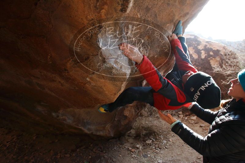 Bouldering in Hueco Tanks on 01/02/2019 with Blue Lizard Climbing and Yoga

Filename: SRM_20190102_1056370.jpg
Aperture: f/5.0
Shutter Speed: 1/500
Body: Canon EOS-1D Mark II
Lens: Canon EF 16-35mm f/2.8 L