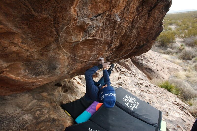 Bouldering in Hueco Tanks on 01/02/2019 with Blue Lizard Climbing and Yoga

Filename: SRM_20190102_1431210.jpg
Aperture: f/6.3
Shutter Speed: 1/320
Body: Canon EOS-1D Mark II
Lens: Canon EF 16-35mm f/2.8 L