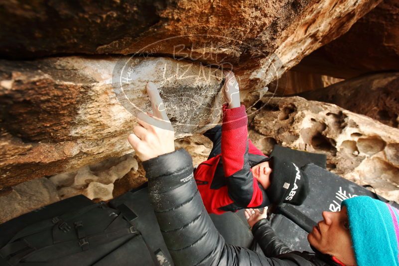 Bouldering in Hueco Tanks on 01/02/2019 with Blue Lizard Climbing and Yoga

Filename: SRM_20190102_1539450.jpg
Aperture: f/5.6
Shutter Speed: 1/320
Body: Canon EOS-1D Mark II
Lens: Canon EF 16-35mm f/2.8 L