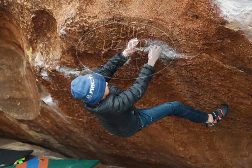 Bouldering in Hueco Tanks on 01/02/2019 with Blue Lizard Climbing and Yoga

Filename: SRM_20190102_1712230.jpg
Aperture: f/2.8
Shutter Speed: 1/250
Body: Canon EOS-1D Mark II
Lens: Canon EF 50mm f/1.8 II