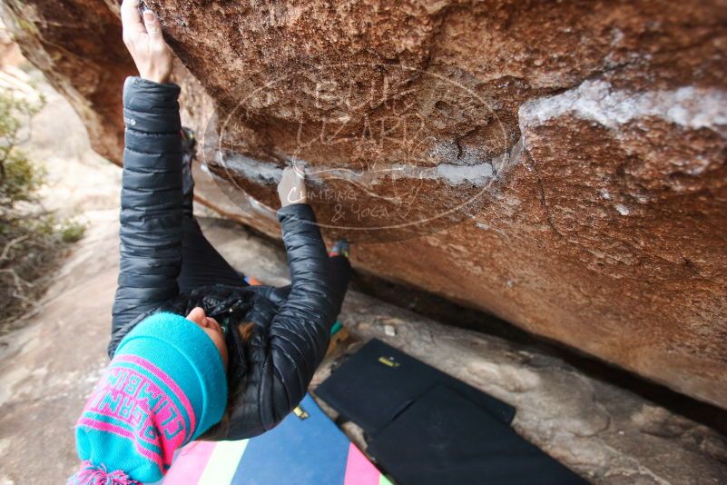 Bouldering in Hueco Tanks on 01/02/2019 with Blue Lizard Climbing and Yoga

Filename: SRM_20190102_1730140.jpg
Aperture: f/3.2
Shutter Speed: 1/160
Body: Canon EOS-1D Mark II
Lens: Canon EF 16-35mm f/2.8 L