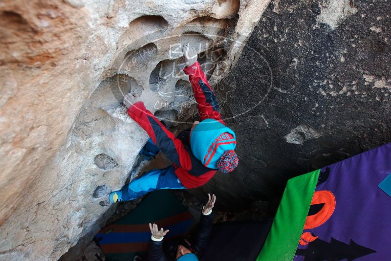 Bouldering in Hueco Tanks on 01/01/2019 with Blue Lizard Climbing and Yoga

Filename: SRM_20190101_1041430.jpg
Aperture: f/4.0
Shutter Speed: 1/200
Body: Canon EOS-1D Mark II
Lens: Canon EF 16-35mm f/2.8 L