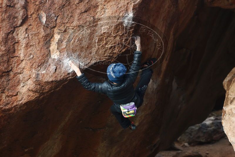 Bouldering in Hueco Tanks on 01/01/2019 with Blue Lizard Climbing and Yoga

Filename: SRM_20190101_1127320.jpg
Aperture: f/3.2
Shutter Speed: 1/250
Body: Canon EOS-1D Mark II
Lens: Canon EF 50mm f/1.8 II