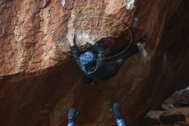 Bouldering in Hueco Tanks on 01/01/2019 with Blue Lizard Climbing and Yoga

Filename: SRM_20190101_1129450.jpg
Aperture: f/2.8
Shutter Speed: 1/250
Body: Canon EOS-1D Mark II
Lens: Canon EF 50mm f/1.8 II