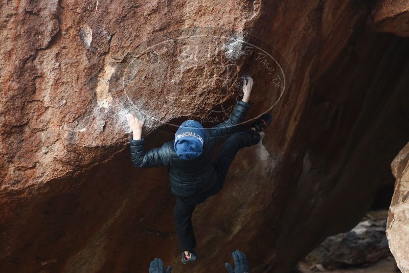 Bouldering in Hueco Tanks on 01/01/2019 with Blue Lizard Climbing and Yoga

Filename: SRM_20190101_1134020.jpg
Aperture: f/3.2
Shutter Speed: 1/250
Body: Canon EOS-1D Mark II
Lens: Canon EF 50mm f/1.8 II