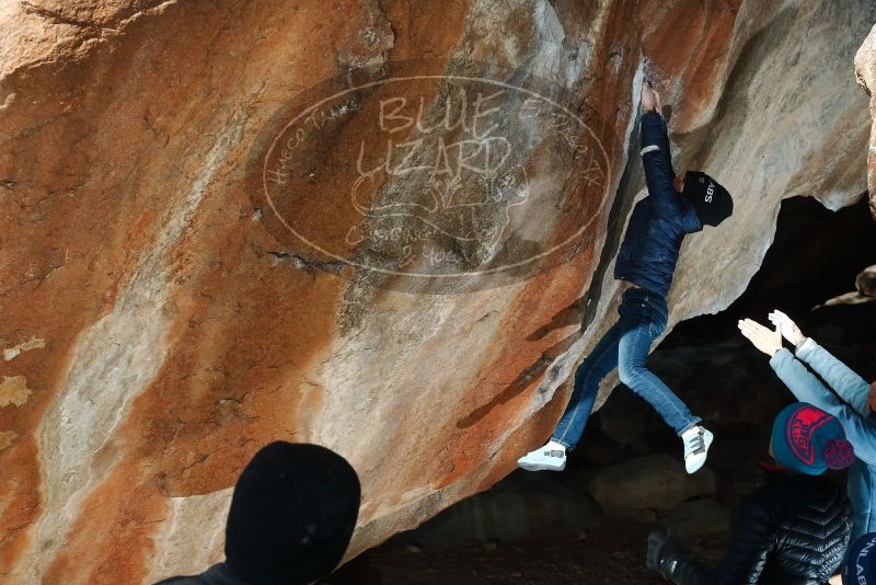 Bouldering in Hueco Tanks on 01/01/2019 with Blue Lizard Climbing and Yoga

Filename: SRM_20190101_1150130.jpg
Aperture: f/8.0
Shutter Speed: 1/250
Body: Canon EOS-1D Mark II
Lens: Canon EF 50mm f/1.8 II