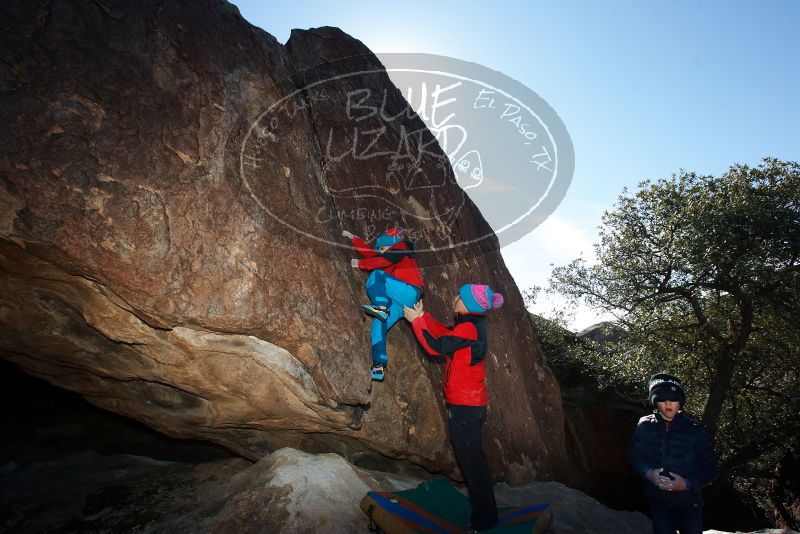 Bouldering in Hueco Tanks on 01/01/2019 with Blue Lizard Climbing and Yoga

Filename: SRM_20190101_1228160.jpg
Aperture: f/7.1
Shutter Speed: 1/250
Body: Canon EOS-1D Mark II
Lens: Canon EF 16-35mm f/2.8 L