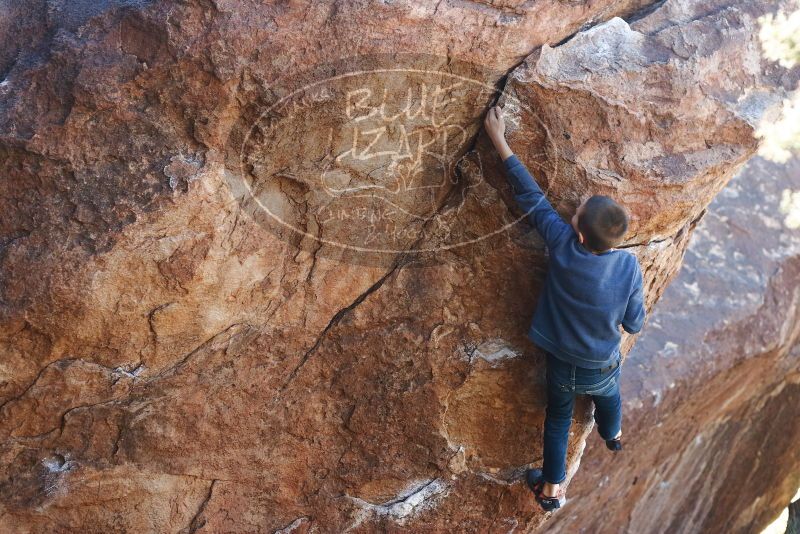 Bouldering in Hueco Tanks on 01/01/2019 with Blue Lizard Climbing and Yoga

Filename: SRM_20190101_1315100.jpg
Aperture: f/4.0
Shutter Speed: 1/250
Body: Canon EOS-1D Mark II
Lens: Canon EF 50mm f/1.8 II