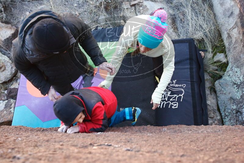 Bouldering in Hueco Tanks on 01/01/2019 with Blue Lizard Climbing and Yoga

Filename: SRM_20190101_1438150.jpg
Aperture: f/3.2
Shutter Speed: 1/250
Body: Canon EOS-1D Mark II
Lens: Canon EF 16-35mm f/2.8 L