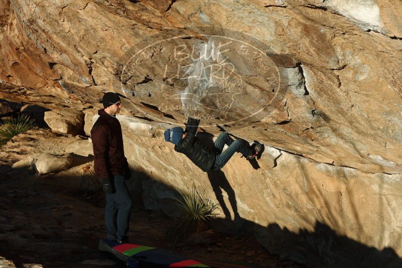 Bouldering in Hueco Tanks on 01/01/2019 with Blue Lizard Climbing and Yoga

Filename: SRM_20190101_1715240.jpg
Aperture: f/4.0
Shutter Speed: 1/800
Body: Canon EOS-1D Mark II
Lens: Canon EF 50mm f/1.8 II