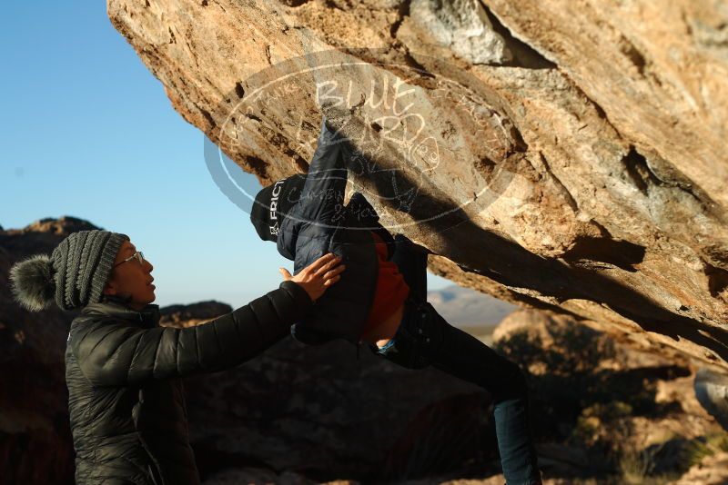 Bouldering in Hueco Tanks on 01/01/2019 with Blue Lizard Climbing and Yoga

Filename: SRM_20190101_1726300.jpg
Aperture: f/4.0
Shutter Speed: 1/320
Body: Canon EOS-1D Mark II
Lens: Canon EF 50mm f/1.8 II