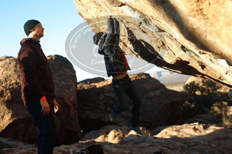 Bouldering in Hueco Tanks on 01/01/2019 with Blue Lizard Climbing and Yoga

Filename: SRM_20190101_1732090.jpg
Aperture: f/4.0
Shutter Speed: 1/160
Body: Canon EOS-1D Mark II
Lens: Canon EF 50mm f/1.8 II