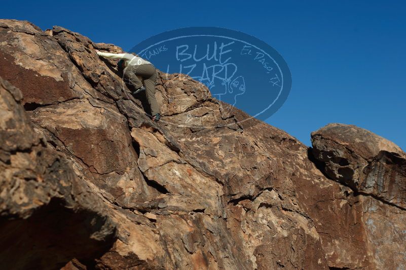 Bouldering in Hueco Tanks on 12/31/2018 with Blue Lizard Climbing and Yoga

Filename: SRM_20181231_1501050.jpg
Aperture: f/4.0
Shutter Speed: 1/1250
Body: Canon EOS-1D Mark II
Lens: Canon EF 50mm f/1.8 II