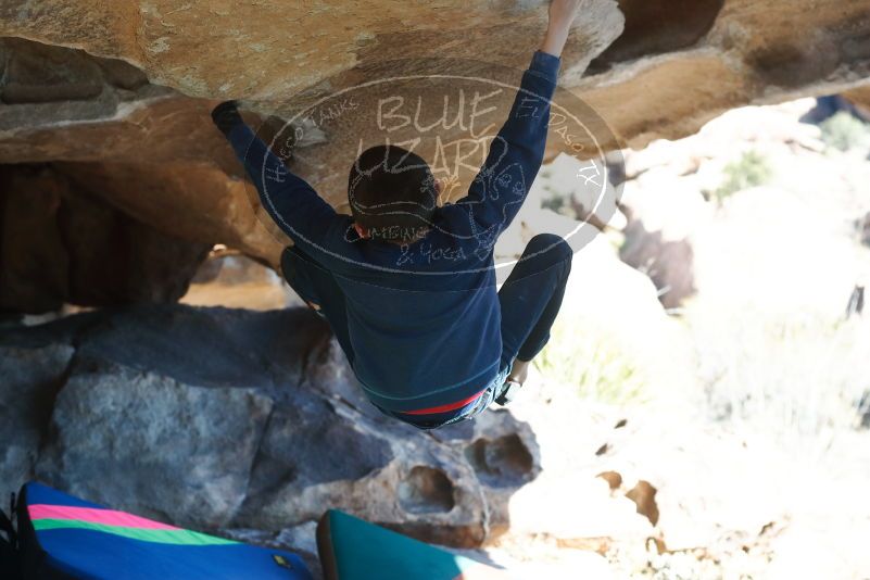 Bouldering in Hueco Tanks on 12/31/2018 with Blue Lizard Climbing and Yoga

Filename: SRM_20181231_1506530.jpg
Aperture: f/4.0
Shutter Speed: 1/400
Body: Canon EOS-1D Mark II
Lens: Canon EF 50mm f/1.8 II