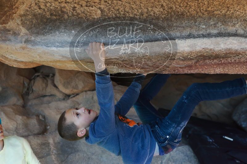 Bouldering in Hueco Tanks on 12/31/2018 with Blue Lizard Climbing and Yoga

Filename: SRM_20181231_1515400.jpg
Aperture: f/4.0
Shutter Speed: 1/250
Body: Canon EOS-1D Mark II
Lens: Canon EF 50mm f/1.8 II