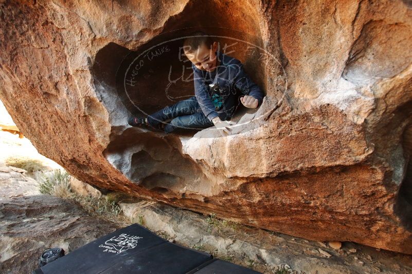 Bouldering in Hueco Tanks on 12/31/2018 with Blue Lizard Climbing and Yoga

Filename: SRM_20181231_1647160.jpg
Aperture: f/4.0
Shutter Speed: 1/200
Body: Canon EOS-1D Mark II
Lens: Canon EF 16-35mm f/2.8 L