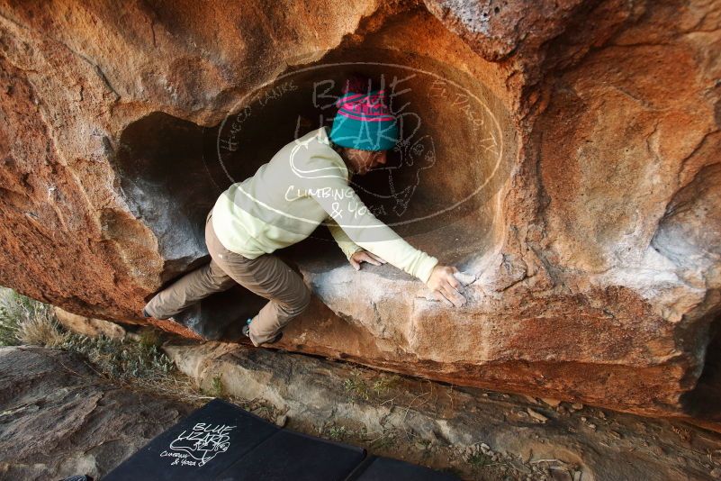 Bouldering in Hueco Tanks on 12/31/2018 with Blue Lizard Climbing and Yoga

Filename: SRM_20181231_1649320.jpg
Aperture: f/4.0
Shutter Speed: 1/250
Body: Canon EOS-1D Mark II
Lens: Canon EF 16-35mm f/2.8 L