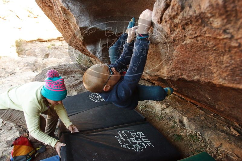 Bouldering in Hueco Tanks on 12/31/2018 with Blue Lizard Climbing and Yoga

Filename: SRM_20181231_1657320.jpg
Aperture: f/4.0
Shutter Speed: 1/250
Body: Canon EOS-1D Mark II
Lens: Canon EF 16-35mm f/2.8 L