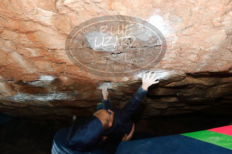 Bouldering in Hueco Tanks on 12/28/2018 with Blue Lizard Climbing and Yoga

Filename: SRM_20181228_1136450.jpg
Aperture: f/8.0
Shutter Speed: 1/250
Body: Canon EOS-1D Mark II
Lens: Canon EF 16-35mm f/2.8 L