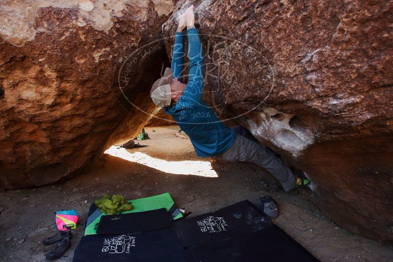 Bouldering in Hueco Tanks on 01/05/2019 with Blue Lizard Climbing and Yoga

Filename: SRM_20190105_1123510.jpg
Aperture: f/4.5
Shutter Speed: 1/200
Body: Canon EOS-1D Mark II
Lens: Canon EF 16-35mm f/2.8 L