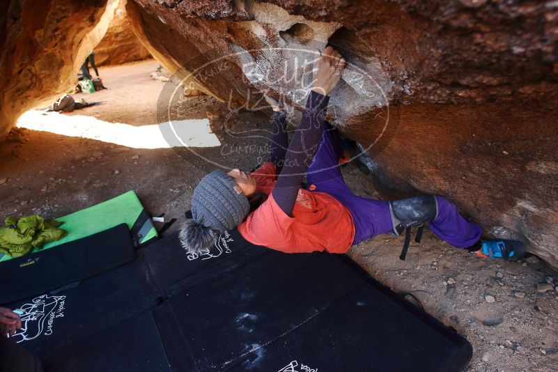 Bouldering in Hueco Tanks on 01/05/2019 with Blue Lizard Climbing and Yoga

Filename: SRM_20190105_1125150.jpg
Aperture: f/4.0
Shutter Speed: 1/200
Body: Canon EOS-1D Mark II
Lens: Canon EF 16-35mm f/2.8 L