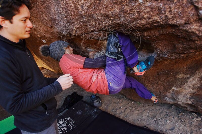 Bouldering in Hueco Tanks on 01/05/2019 with Blue Lizard Climbing and Yoga

Filename: SRM_20190105_1128120.jpg
Aperture: f/3.5
Shutter Speed: 1/200
Body: Canon EOS-1D Mark II
Lens: Canon EF 16-35mm f/2.8 L