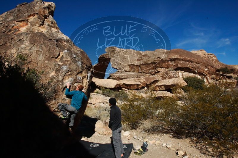 Bouldering in Hueco Tanks on 01/05/2019 with Blue Lizard Climbing and Yoga

Filename: SRM_20190105_1135500.jpg
Aperture: f/22.0
Shutter Speed: 1/320
Body: Canon EOS-1D Mark II
Lens: Canon EF 16-35mm f/2.8 L