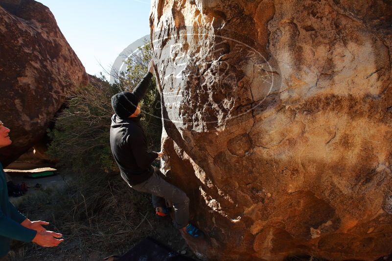 Bouldering in Hueco Tanks on 01/05/2019 with Blue Lizard Climbing and Yoga

Filename: SRM_20190105_1137490.jpg
Aperture: f/5.6
Shutter Speed: 1/250
Body: Canon EOS-1D Mark II
Lens: Canon EF 16-35mm f/2.8 L