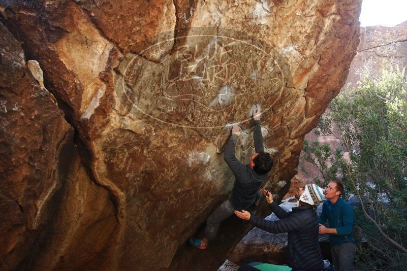 Bouldering in Hueco Tanks on 01/05/2019 with Blue Lizard Climbing and Yoga

Filename: SRM_20190105_1406100.jpg
Aperture: f/5.0
Shutter Speed: 1/250
Body: Canon EOS-1D Mark II
Lens: Canon EF 16-35mm f/2.8 L