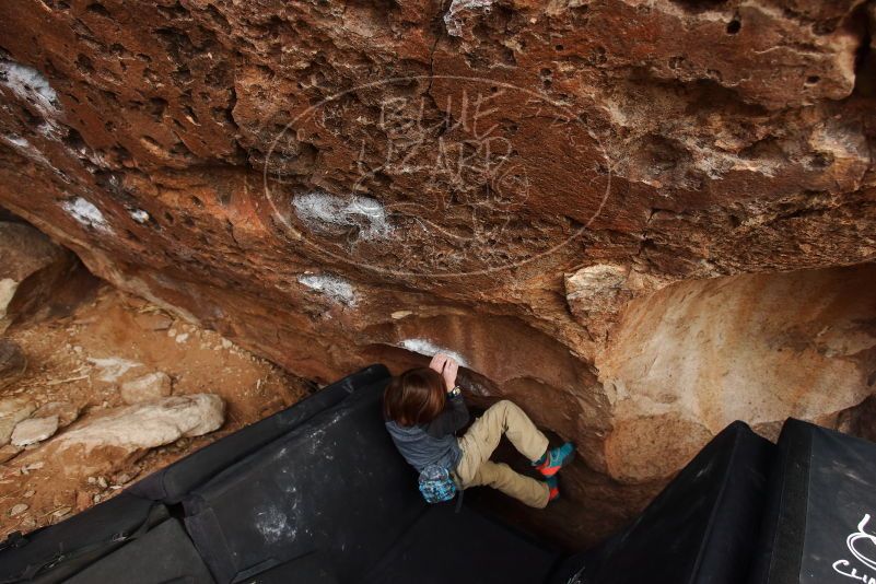 Bouldering in Hueco Tanks on 01/05/2019 with Blue Lizard Climbing and Yoga

Filename: SRM_20190105_1719410.jpg
Aperture: f/4.0
Shutter Speed: 1/200
Body: Canon EOS-1D Mark II
Lens: Canon EF 16-35mm f/2.8 L