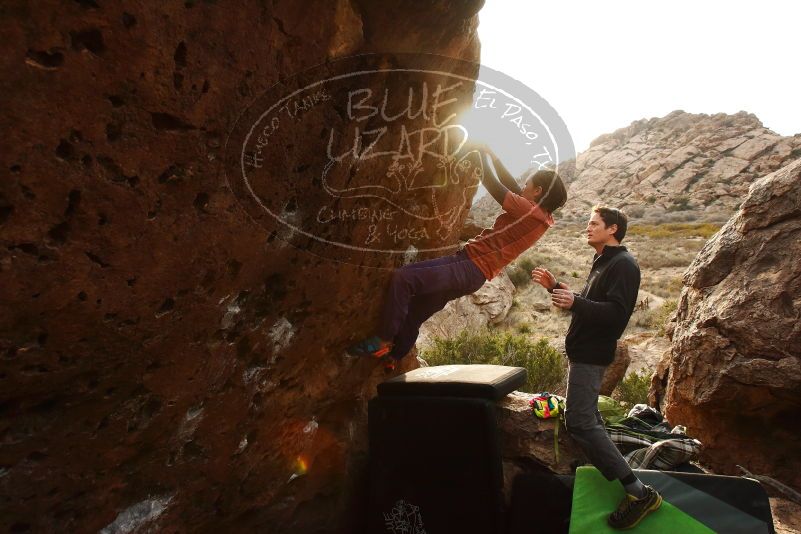 Bouldering in Hueco Tanks on 01/05/2019 with Blue Lizard Climbing and Yoga

Filename: SRM_20190105_1727330.jpg
Aperture: f/8.0
Shutter Speed: 1/250
Body: Canon EOS-1D Mark II
Lens: Canon EF 16-35mm f/2.8 L