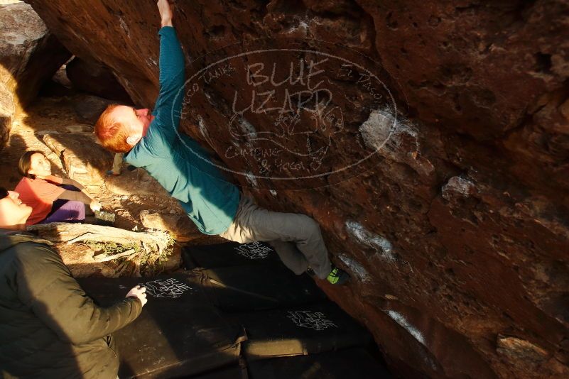 Bouldering in Hueco Tanks on 01/05/2019 with Blue Lizard Climbing and Yoga

Filename: SRM_20190105_1748250.jpg
Aperture: f/7.1
Shutter Speed: 1/200
Body: Canon EOS-1D Mark II
Lens: Canon EF 16-35mm f/2.8 L