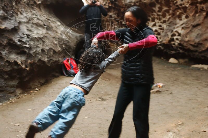 Bouldering in Hueco Tanks on 01/06/2019 with Blue Lizard Climbing and Yoga

Filename: SRM_20190106_1157160.jpg
Aperture: f/4.5
Shutter Speed: 1/100
Body: Canon EOS-1D Mark II
Lens: Canon EF 50mm f/1.8 II