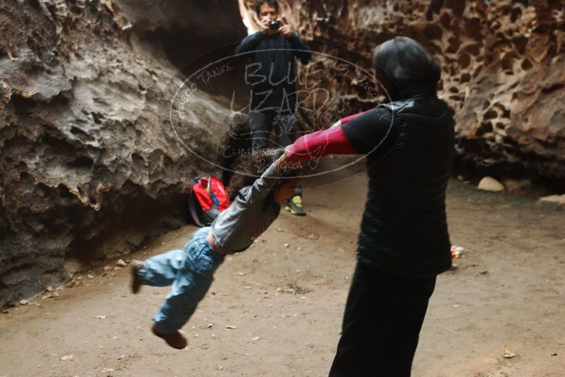 Bouldering in Hueco Tanks on 01/06/2019 with Blue Lizard Climbing and Yoga

Filename: SRM_20190106_1157161.jpg
Aperture: f/4.5
Shutter Speed: 1/100
Body: Canon EOS-1D Mark II
Lens: Canon EF 50mm f/1.8 II