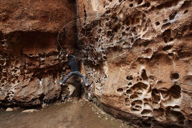 Bouldering in Hueco Tanks on 01/06/2019 with Blue Lizard Climbing and Yoga

Filename: SRM_20190106_1205490.jpg
Aperture: f/4.0
Shutter Speed: 1/80
Body: Canon EOS-1D Mark II
Lens: Canon EF 16-35mm f/2.8 L