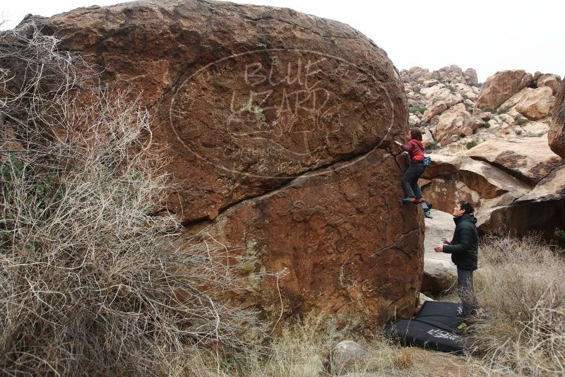 Bouldering in Hueco Tanks on 01/06/2019 with Blue Lizard Climbing and Yoga

Filename: SRM_20190106_1517120.jpg
Aperture: f/5.6
Shutter Speed: 1/250
Body: Canon EOS-1D Mark II
Lens: Canon EF 16-35mm f/2.8 L